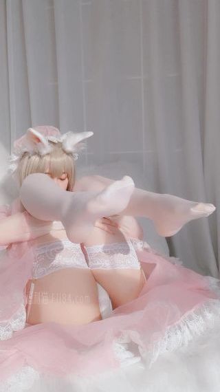 黑衣女人的香水_蓝光在线视频观看