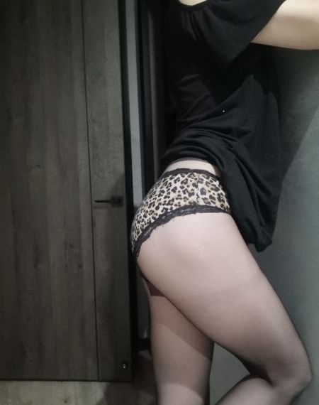 少妇高潮久久久久久潘金莲_720在线观看视频
