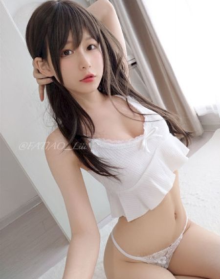 强挺进女同学的乳罩慢慢揉捏小说_1080完整版观看
