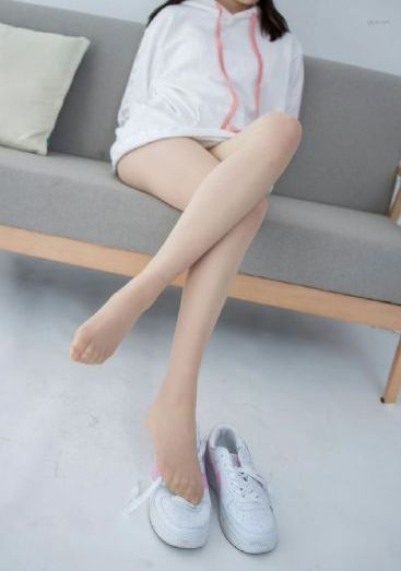 水润女人在线_云播放粤语日本成人在线