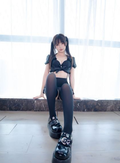老赵揉搓着娇妻的大乳视频_BD国语全集免费观看