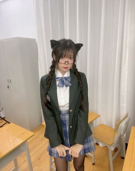 朋友的未婚妻hd中文在线观看_4K天堂在线