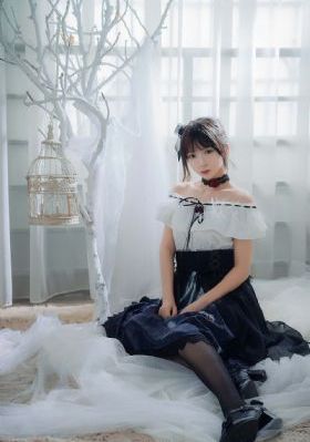 大胸老师_720影视在线观看