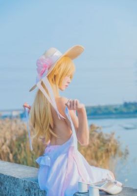 从天而降的女孩子从二楼掉下来了_高清迅雷下载