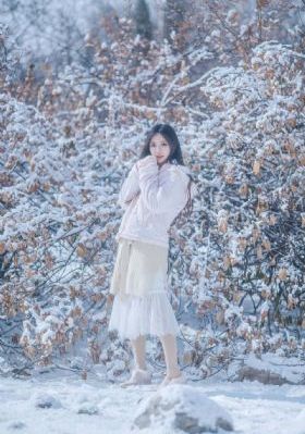 h版白雪公主肉版_BD英语视频大全